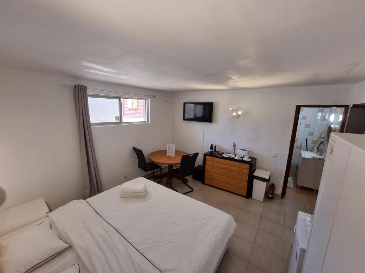 Aaa Apartaments T0 Piscina Marina Албуфейра Екстериор снимка